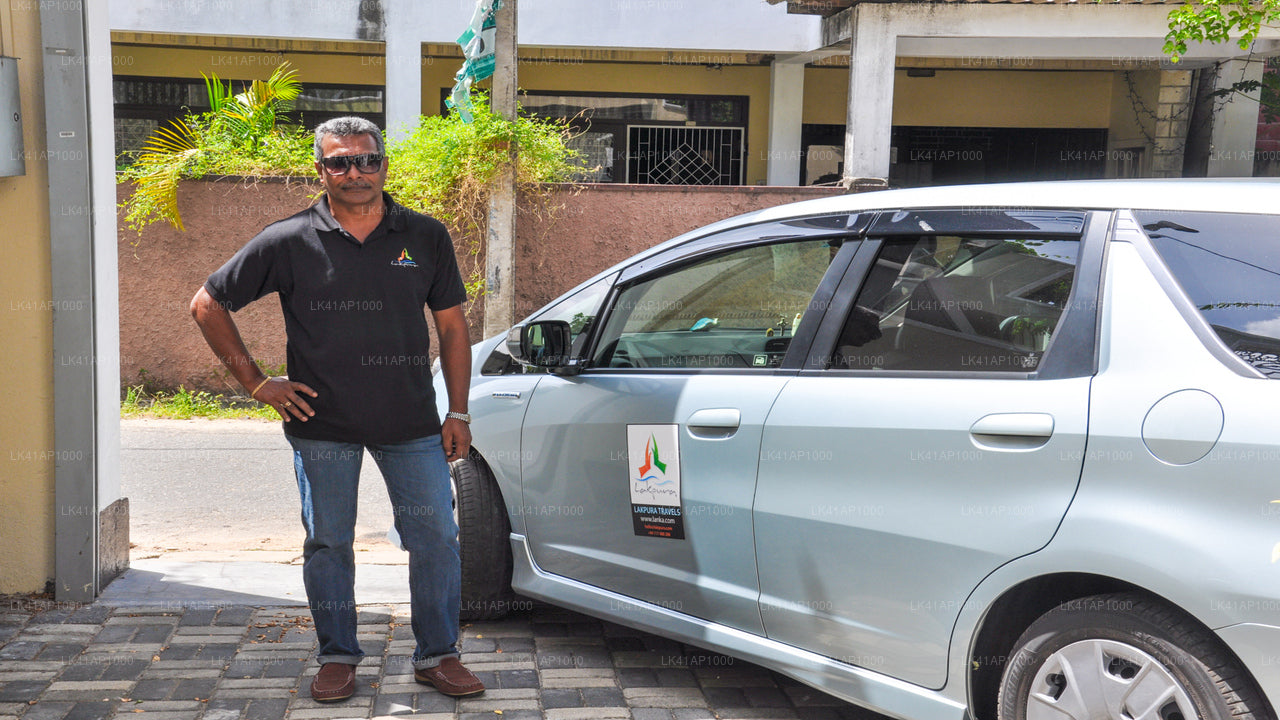 Buttala City to Colombo Airport (CMB) Private Transfer